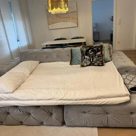 Lux Downtown Apartman *